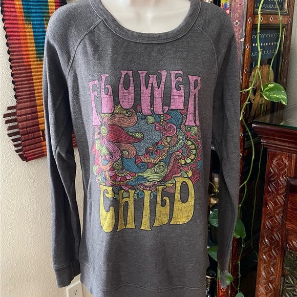 California Retrowear Oversized Gray ‘Flower Child’ Graphic Sweatshirt Large - Picture 2 of 2